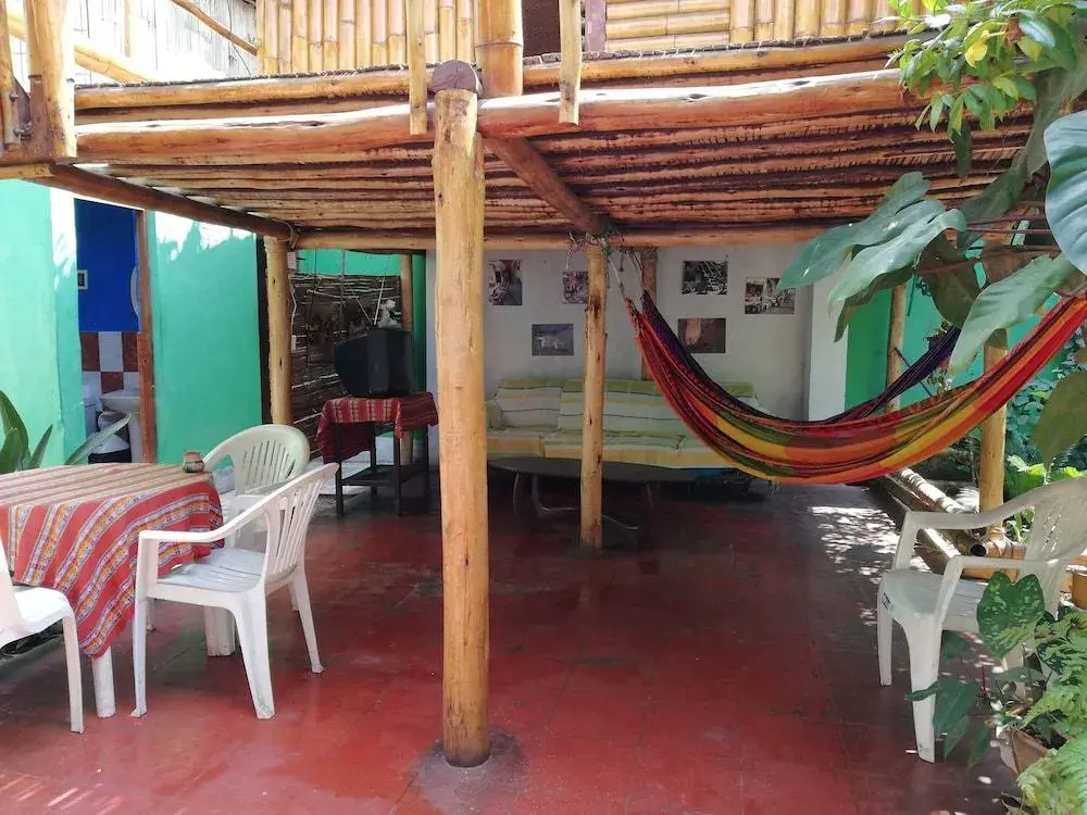 Enkanta Hospedaje - Hostel