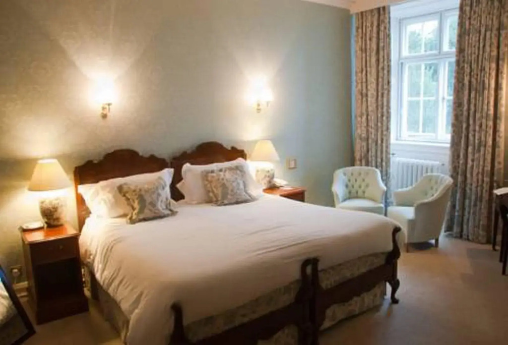 Buckland Tout Saints Hotel