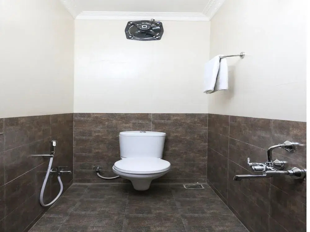OYO 13006 Arumbakkam Inn