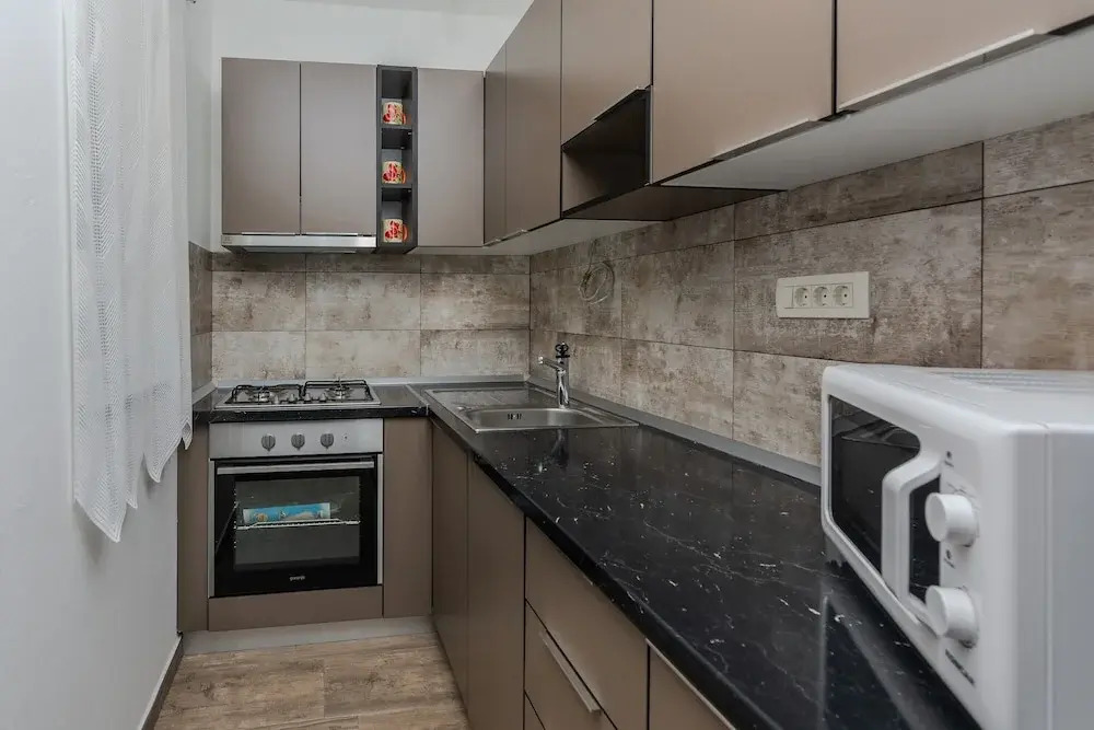 Apartment Mutak