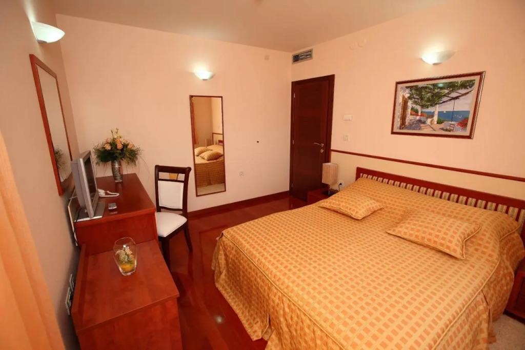 Hotel Trogir Palace