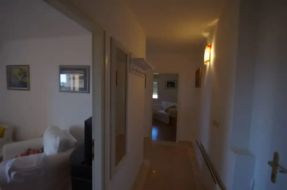 Sandra Apartments