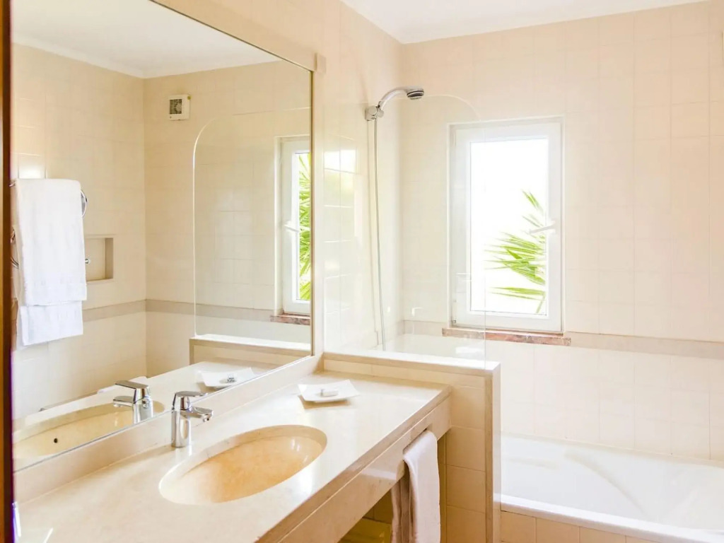 Monte D'Oiro Refugio Design