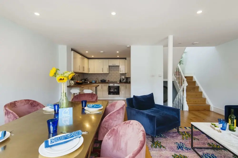 The Dunworth Mews Apartment - ANB