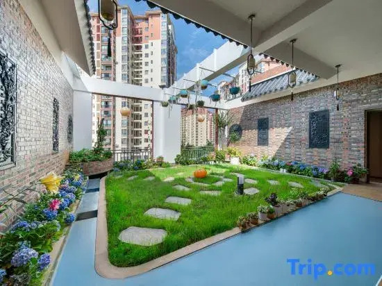 Linxi Yimeng SerenCreek Sky Garden Homestay (Xingyi)