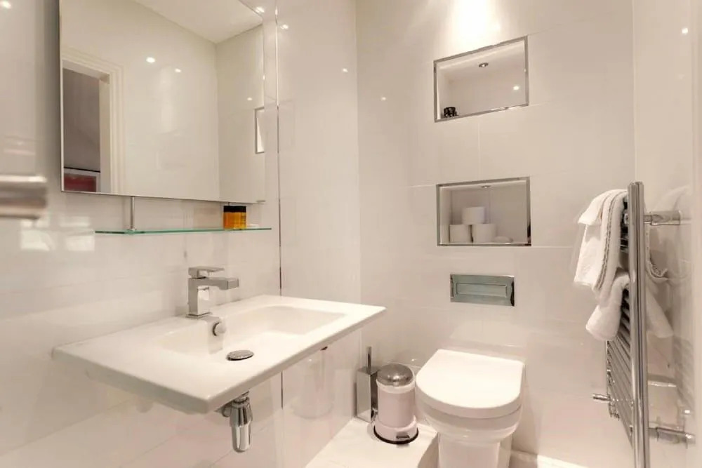 Dbs Serviced Apartments