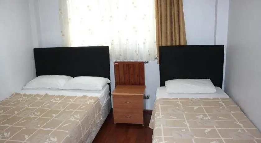 Otel Parpali