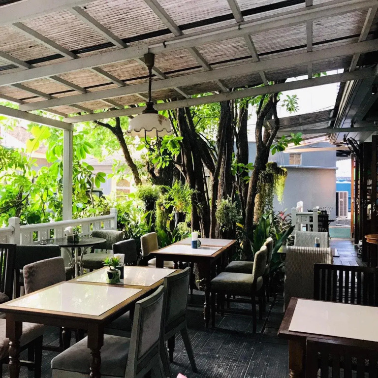 At Pingnakorn Nimman Hotel