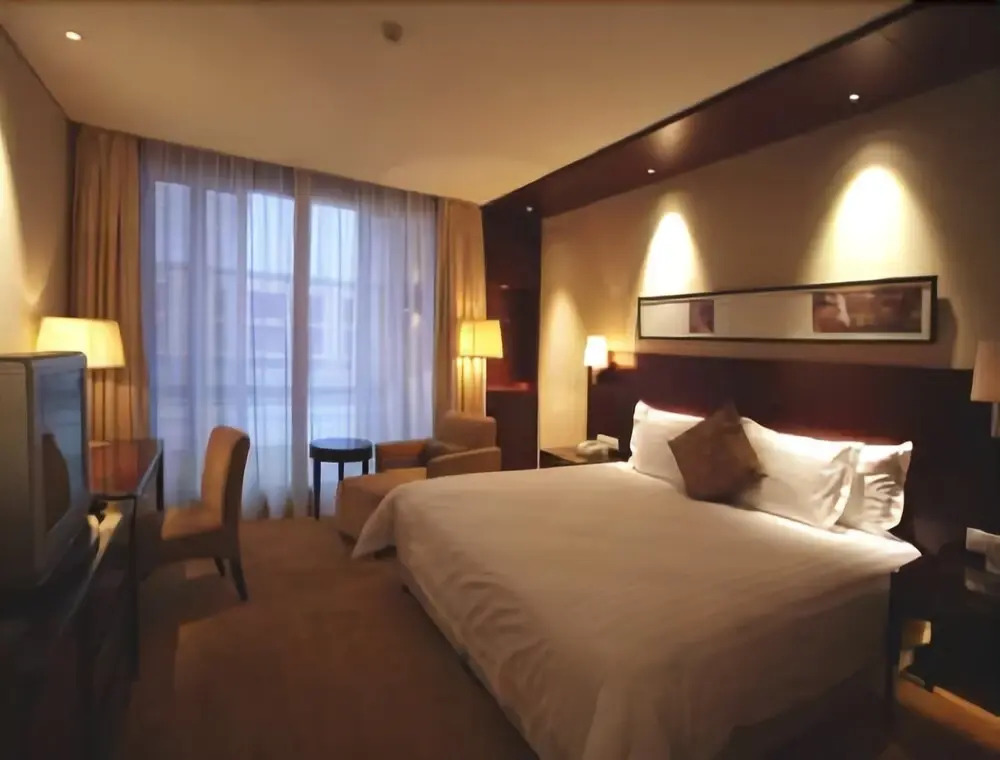 Howard Johnson Plaza Lingang Shanghai