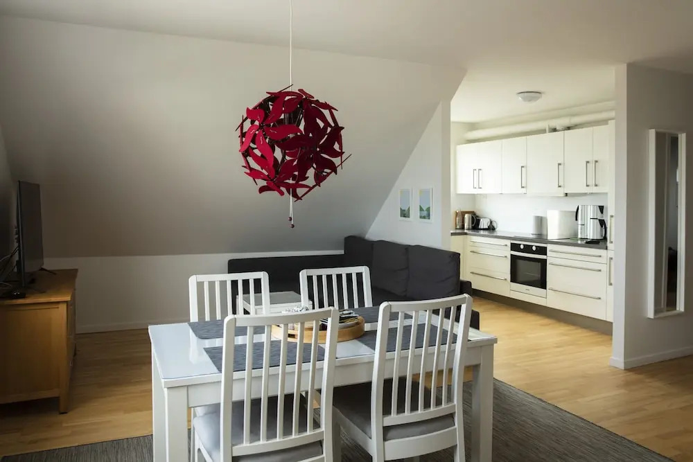 Mørk Apartments