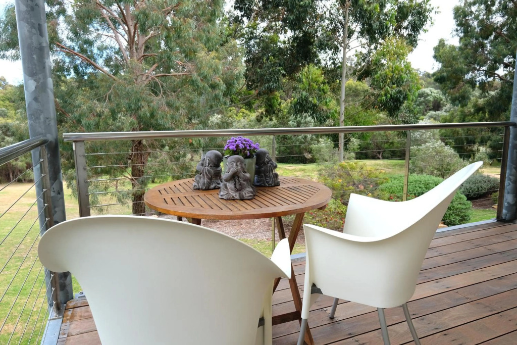 Moriarty Studio - perfect couples retreat
