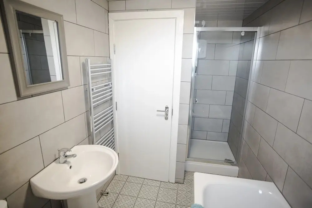 Short Stay Bristol - Two Mile Hill Apartment