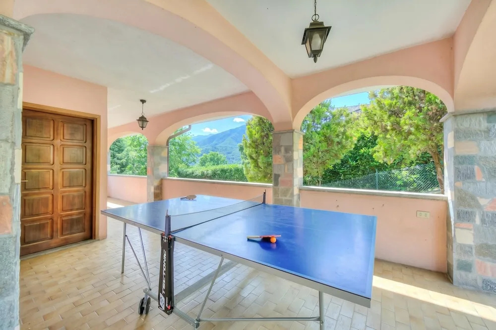 Casa Serena park and Lake View - Happy Rentals