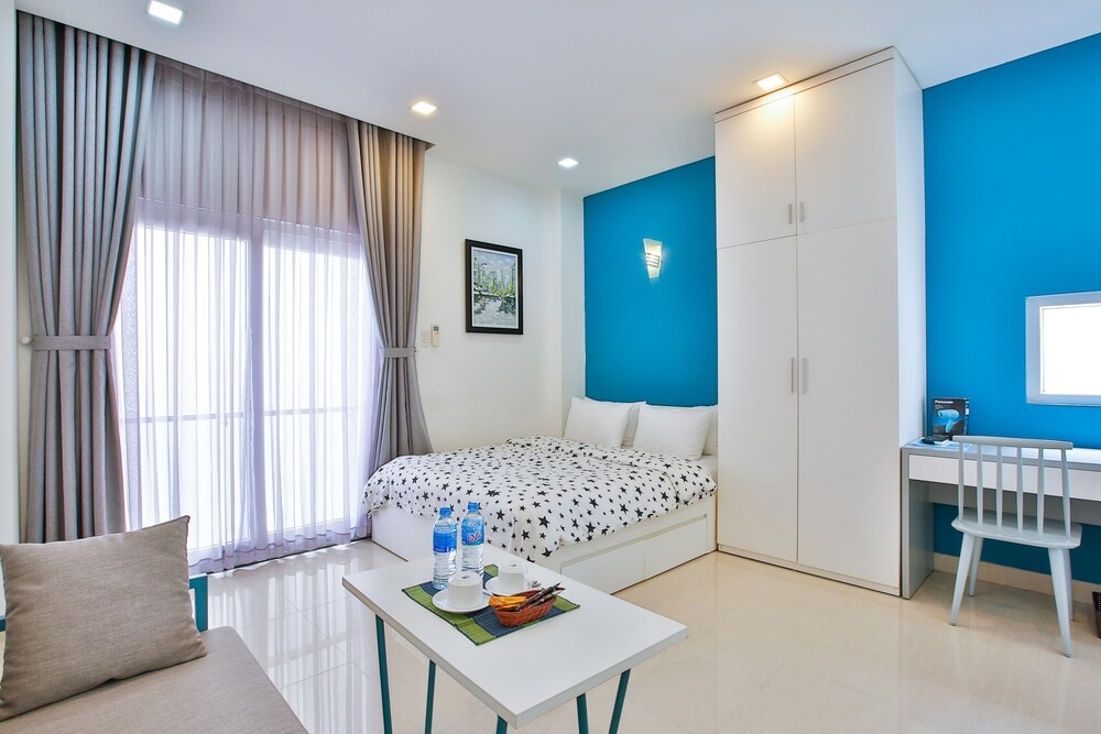 Sunflower Boutique Studio Apartment