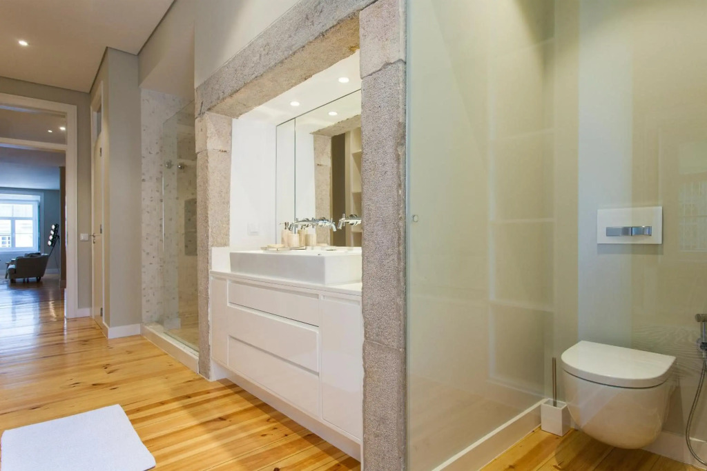 ALTIDO Deluxe 3BR Apt with workspace by Figueira Sq and Rossio subway
