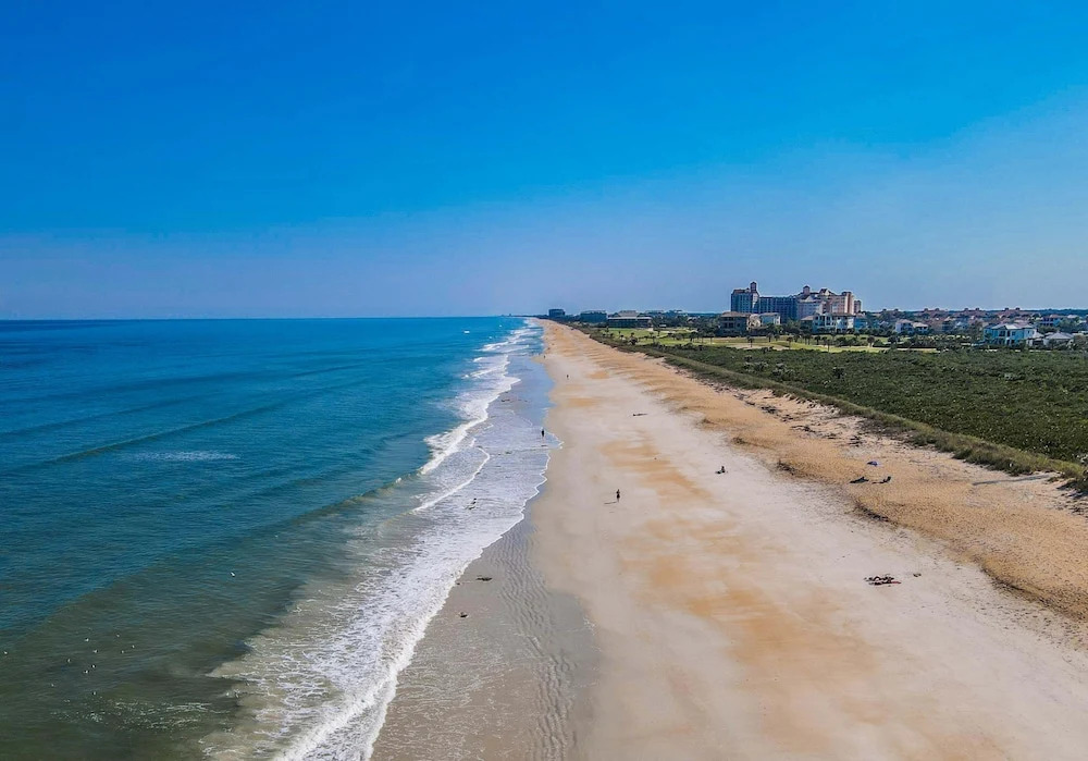 Beachfront 5BR Home With Ocean Views