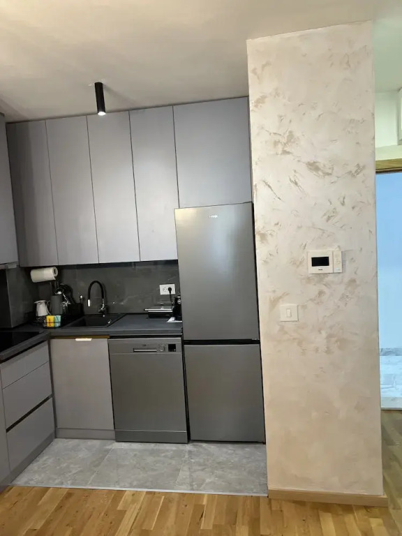 Adriatic Apartment Complex