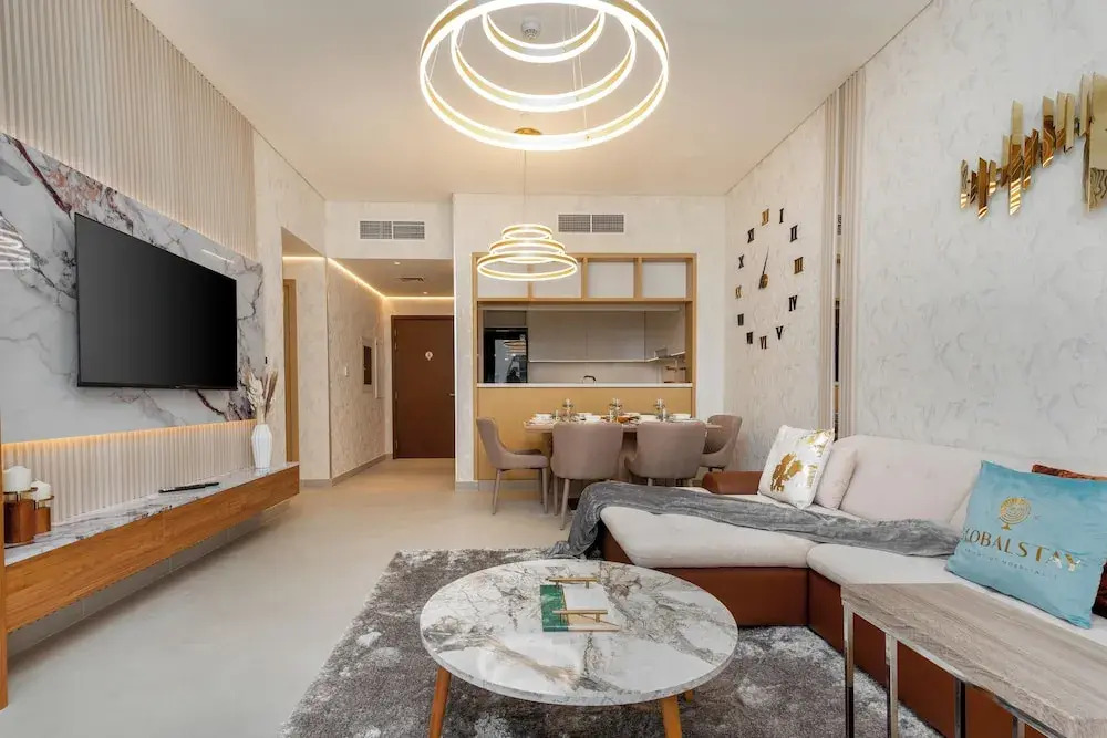 GLOBALSTAY. Creek Rise Tower 1 Elegant Apartment