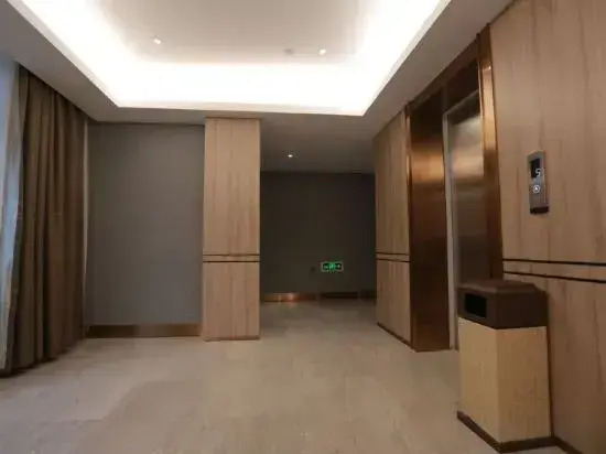 Morning Hotel · Select (Guiyang Baolan Plaza)