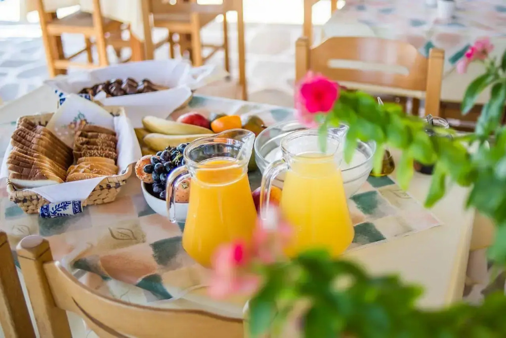 Pnoi Hotel