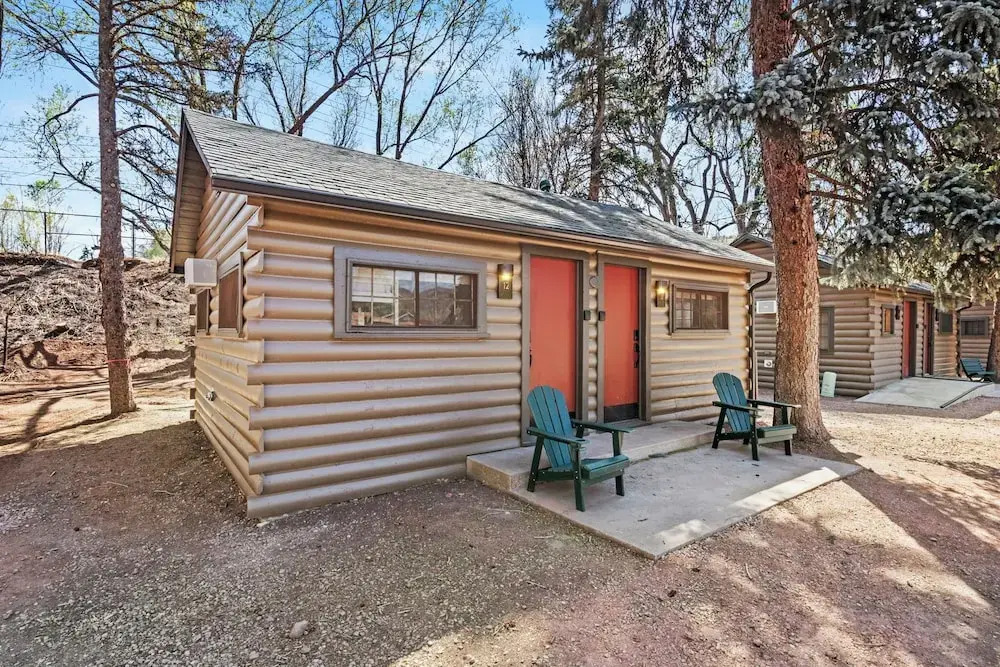 Timber Lodge Cabin 12