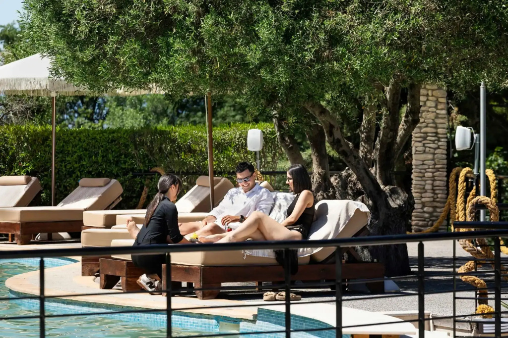 Ohana Hotel
