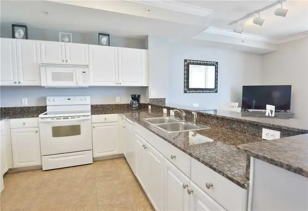 Tidewater 606 - One Bedroom Condo