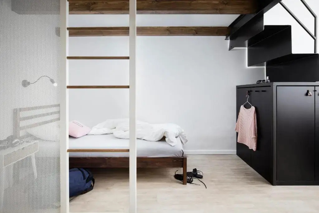 Long Story Short Hostel & Café