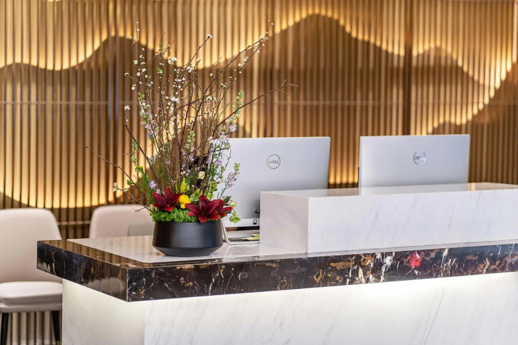 Tianhe  Hotel