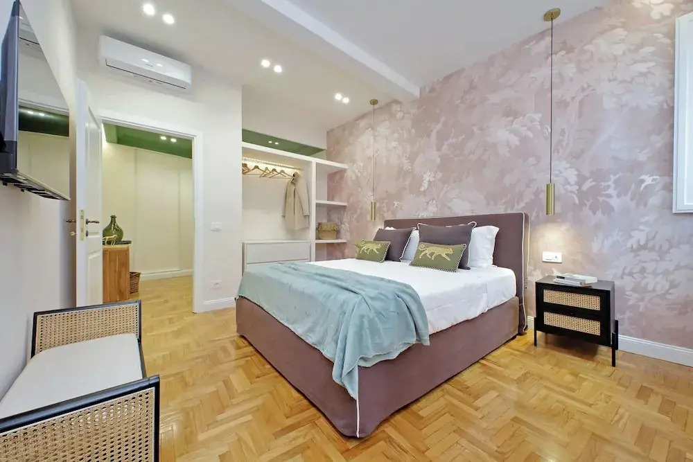 YCH-Luxury home near Piazza Venezia