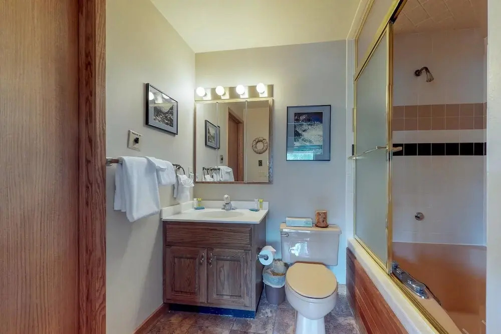 Braidwood Condominium