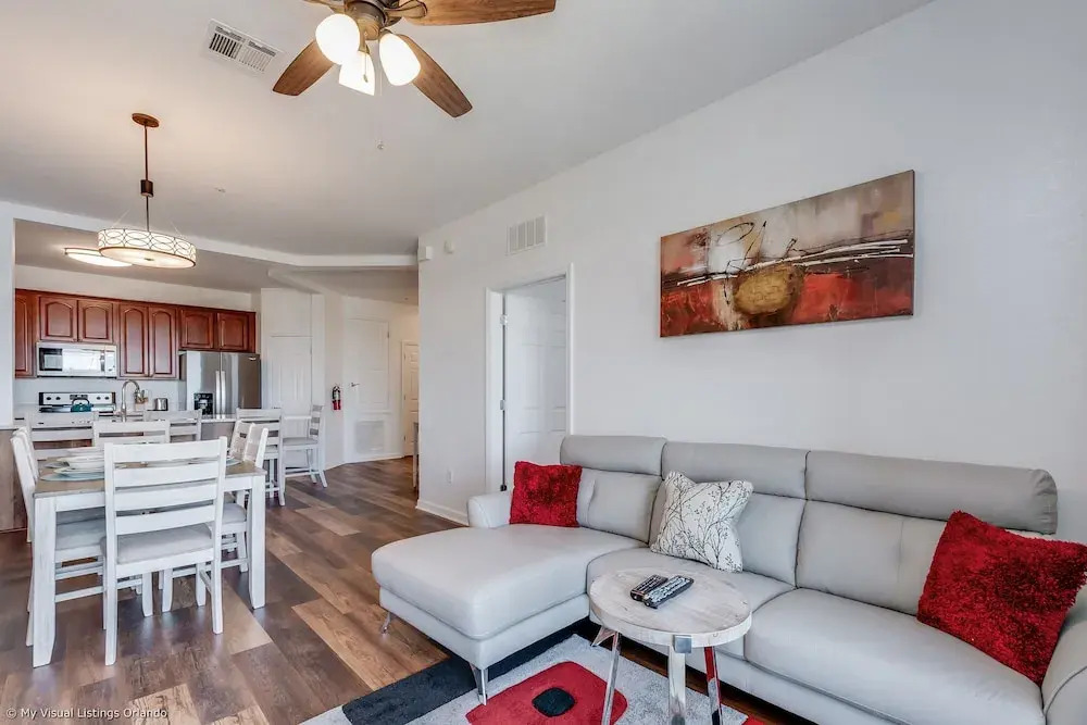 Enjoy Peaceful Lake View! Newly Decorated in Vista Cay - 3br/2b #3408