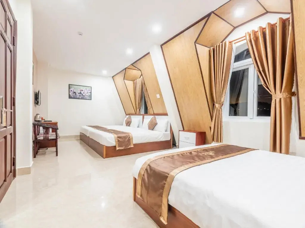 Aurora Hotel Dalat