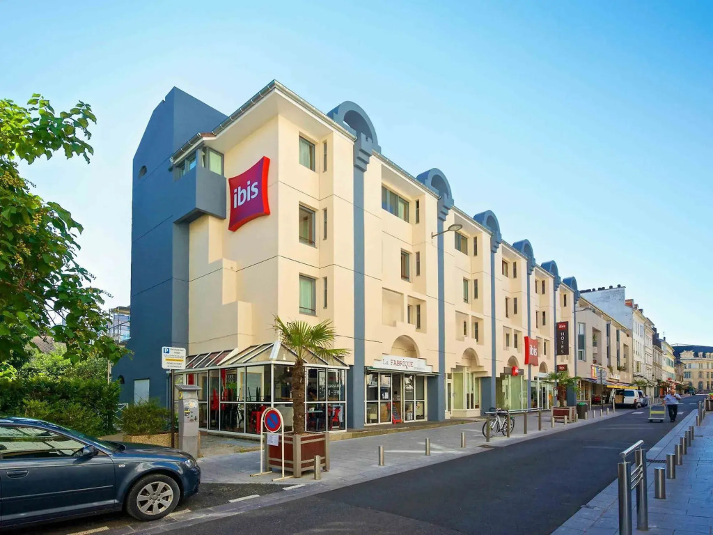 Ibis Pau Centre