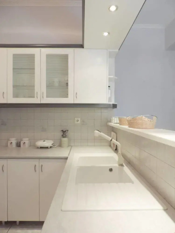 Spacious Apartment near Panormou subway st.