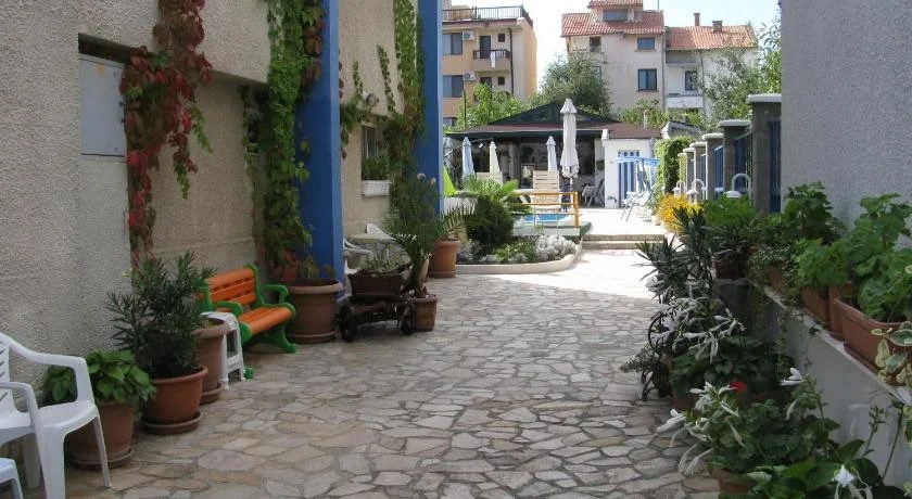 Villa Sens