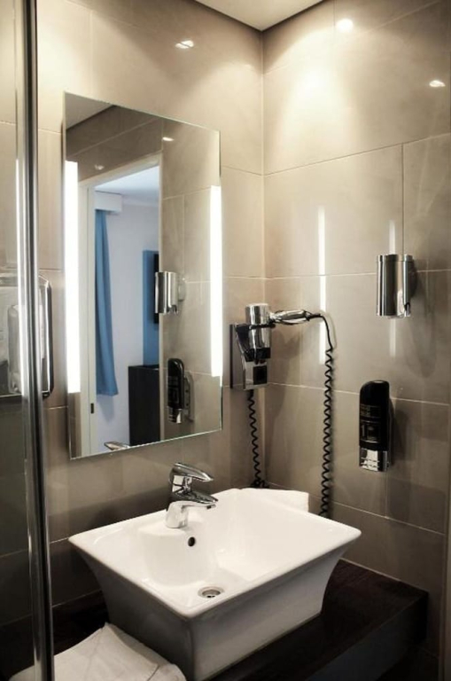 Koblenz Valley Hotel Double Room Extra Bed