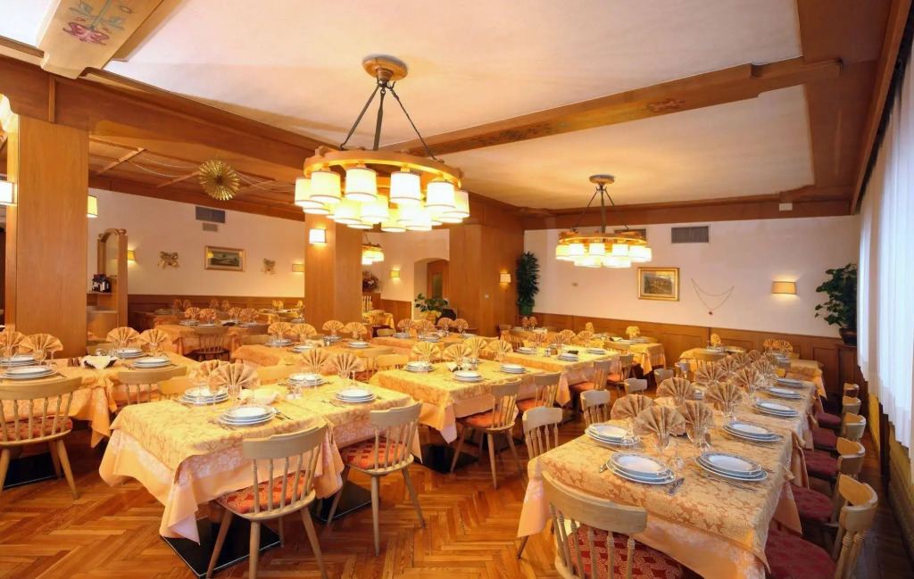 Hotel Pinzolo-Dolomiti