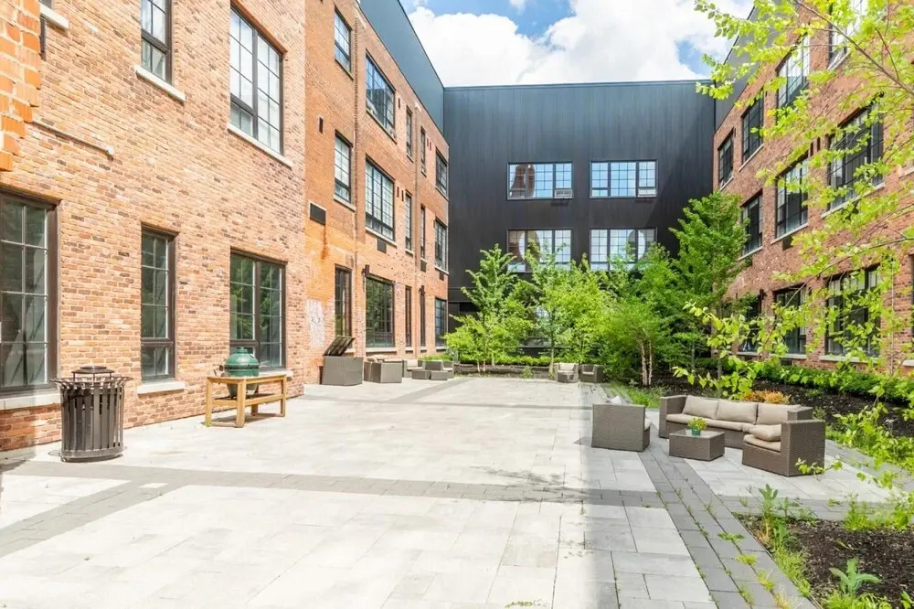 2storey 2bd Designed Loft Free Parking 2