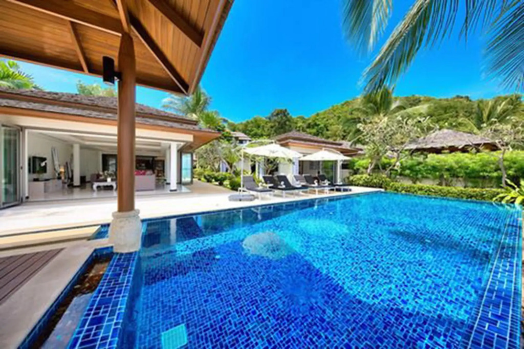Baan  Feung Fah