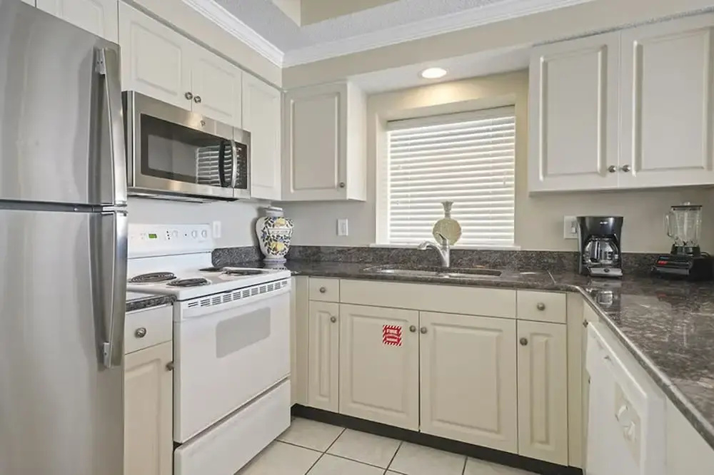 Majestic SUN 1001b by Bliss Beach Rentals