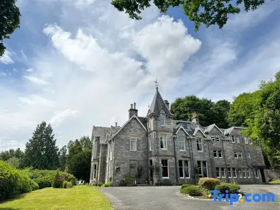 Wellwood House