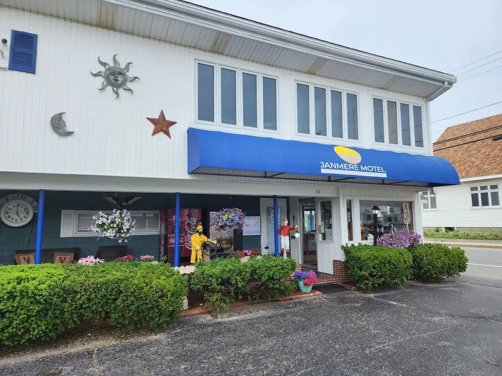 The Janmere Motel