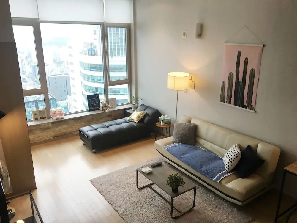 Jia's Spacious Sky Loft