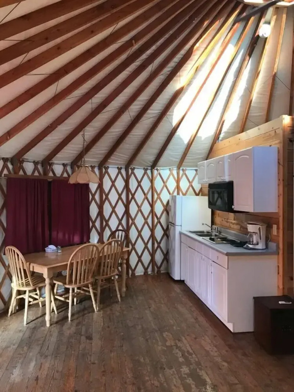 South Jetty RV & Camping Resort