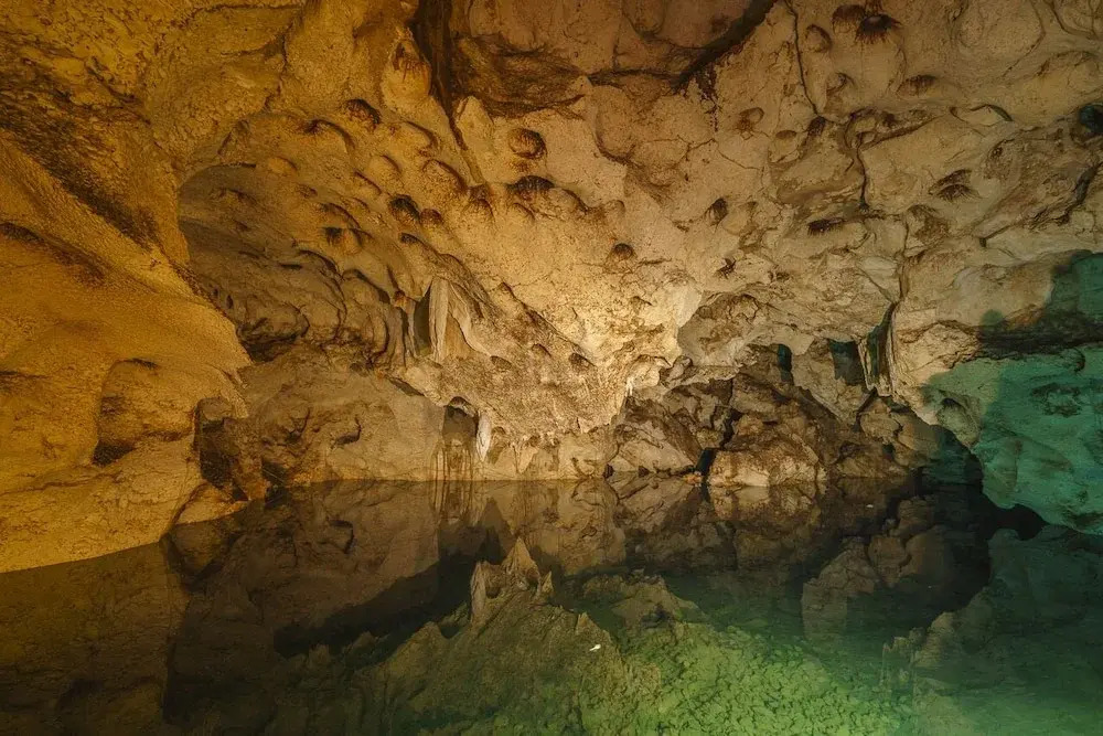 Gorgeous Hideout
