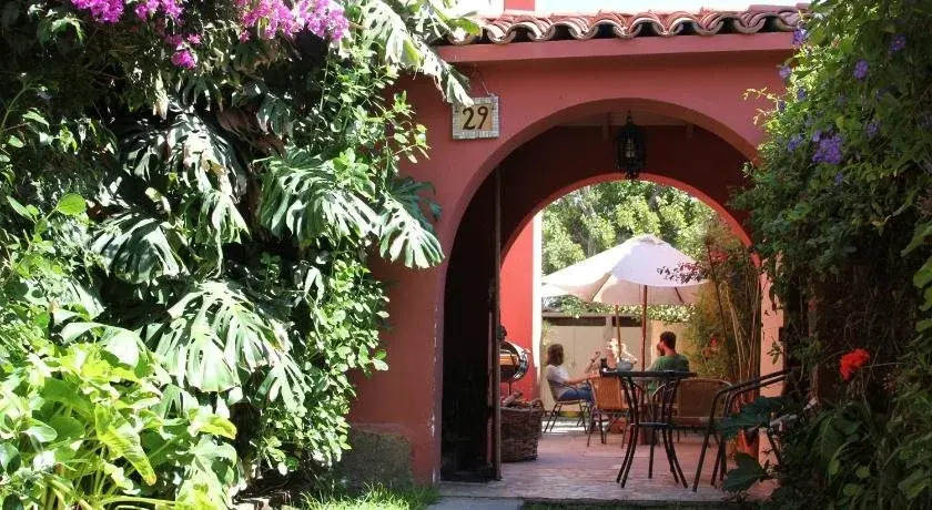 El Arbol Hostel