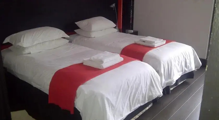 21 Kingfisher Guesthouse