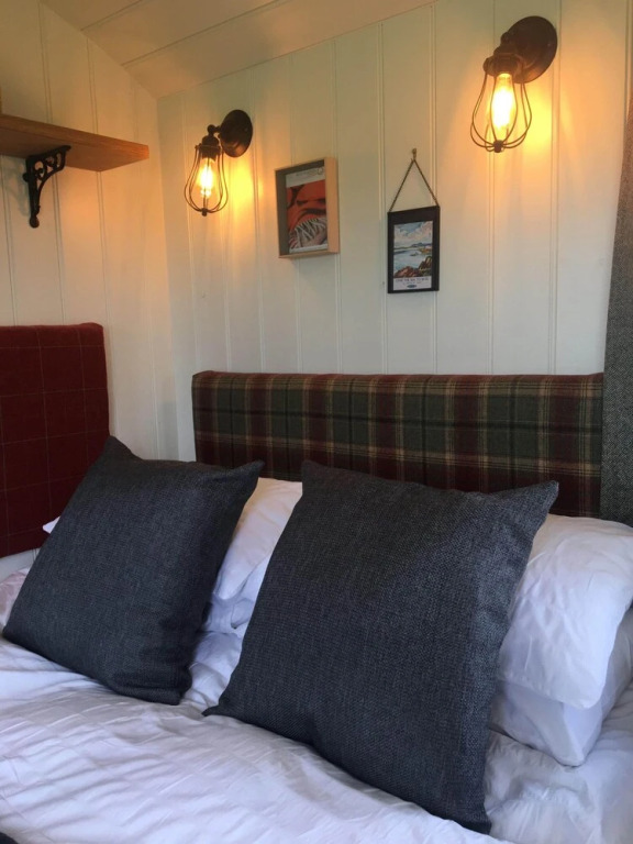 40 Bernisdale - Shepherds Hut
