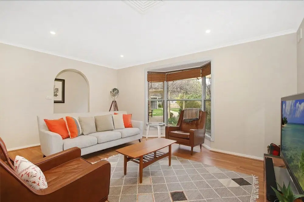 Cherry Lane - 3 bedroom brick home